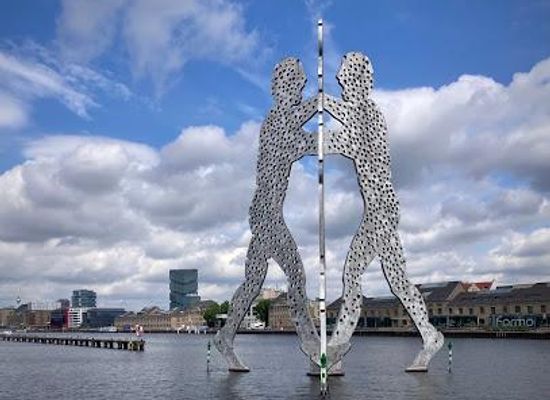 germany/berlin/attraction/molecule-man