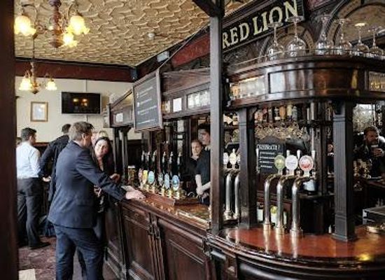 united-kingdom/windsor/bar/the-red-lion-mayfair