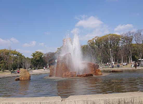 japan/kinki-kansai/attraction/osaka-castle-park-fountain