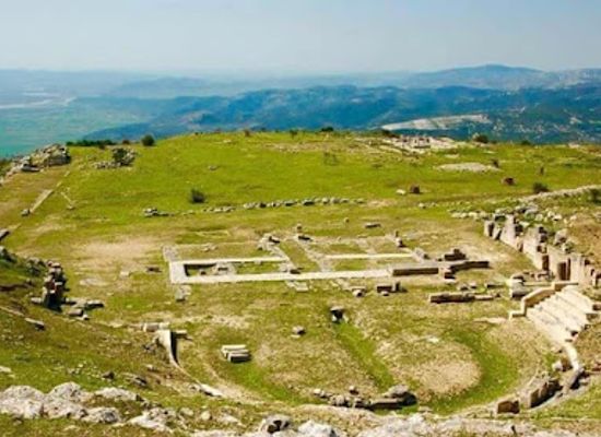 albania/laberia/attraction/byllis-archaeological-park