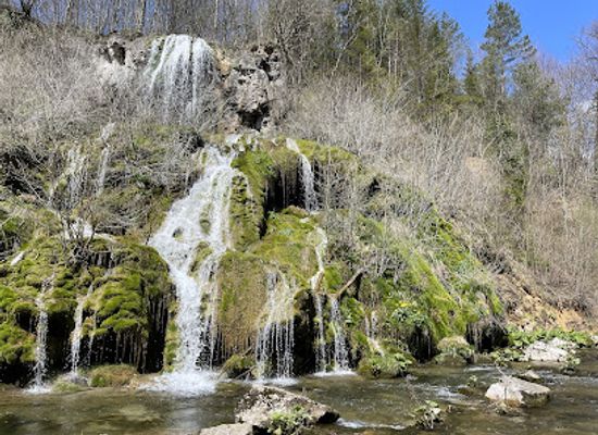 romania/caras-severin/attraction/carsa-falls