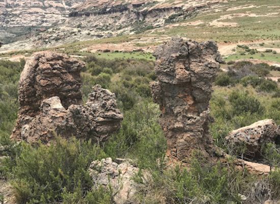 lesotho/mohale-s-hoek/attraction/mantsoepa-rocks
