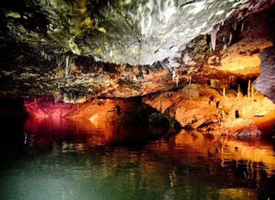 georgia/kutaisi/attraction/prometheus-cave-natural-monument