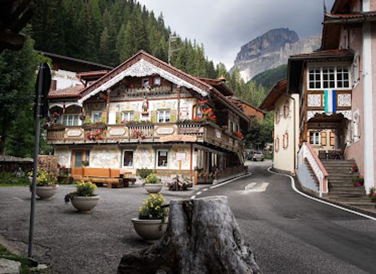 italy/val-di-fassa/attraction/la-floriana