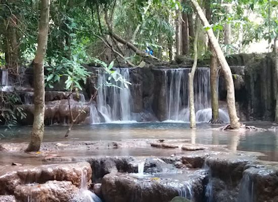 thailand/trang/attraction/nok-yung-waterfall