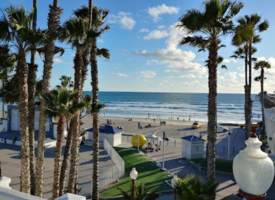california/oceanside/attraction/oceanside-municipal-pier