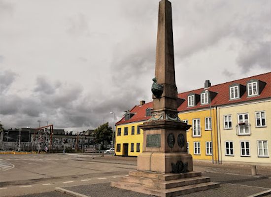 denmark/koge/landmark/mindesmarke-for-slagene-i-koge-bugt