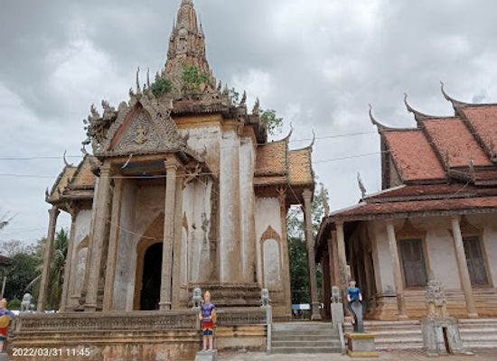 cambodia/tbong-khmum/attraction/preah-theat-preah-srei-temple
