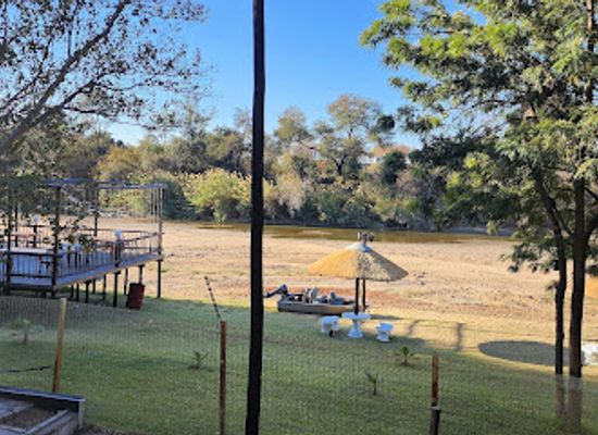 botswana/francistown/attraction/riverside-deck