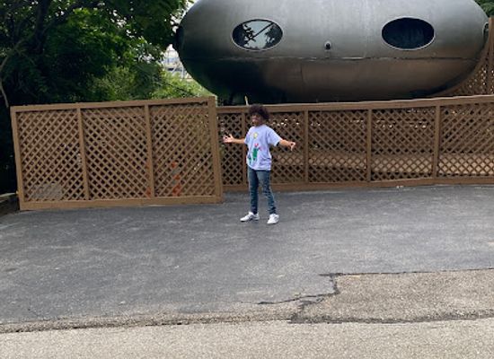 ohio/cincinnati/covington/attraction/the-futuro-house