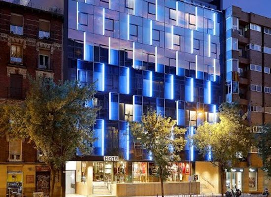 spain/madrid/retiro/attraction/hard-rock-hotel-madrid