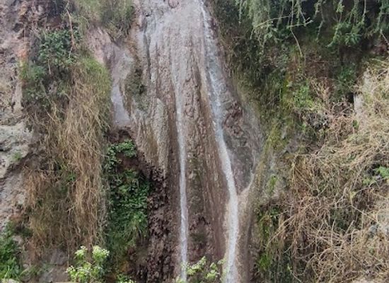 peru/choquequirao-trek/attraction/san-blas-waterfall-and-caves
