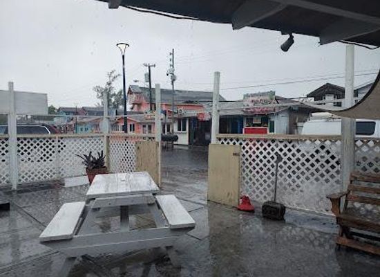 the-bahamas/nassau/attraction/conch-pearl-entertainment