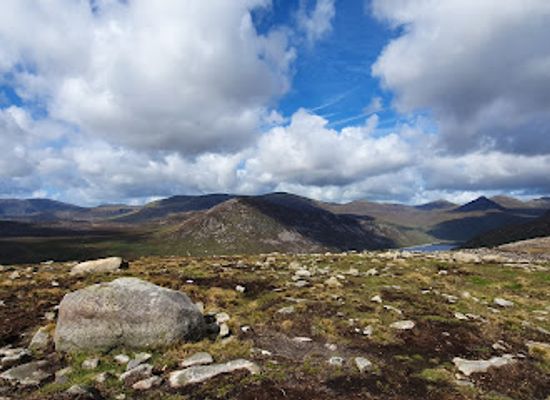ireland/mourne-mountains/attraction/moolieve-mountain