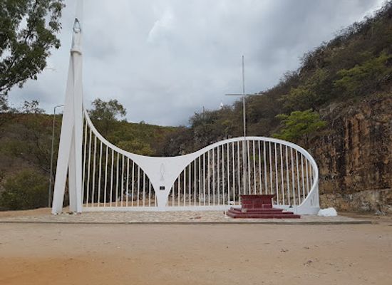 angola/uige/attraction/our-lady-of-senhora-de-monte-park