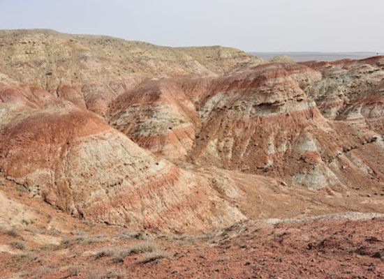 kazakhstan/charyn-canyon/attraction/krasnyy-kan-on