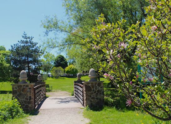 pennsylvania/erie/bayfront-district/attraction/lake-erie-arboretum-at-frontier