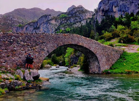 spain/ordesa-y-monte-perdido-national-park/attraction/puente-de-oncins