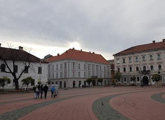 romania/arad/attraction/liberty-square
