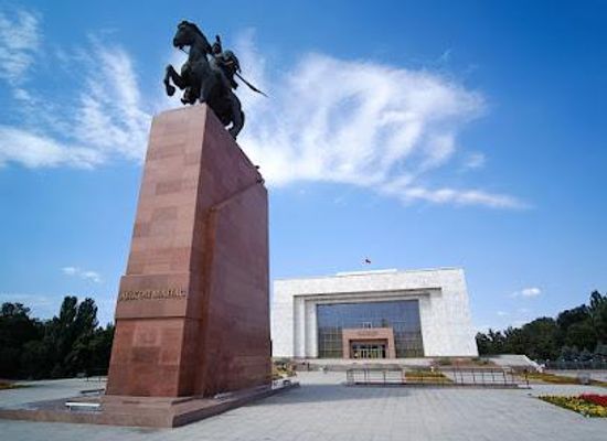 kyrgyzstan/bishkek/attraction/ala-too-square