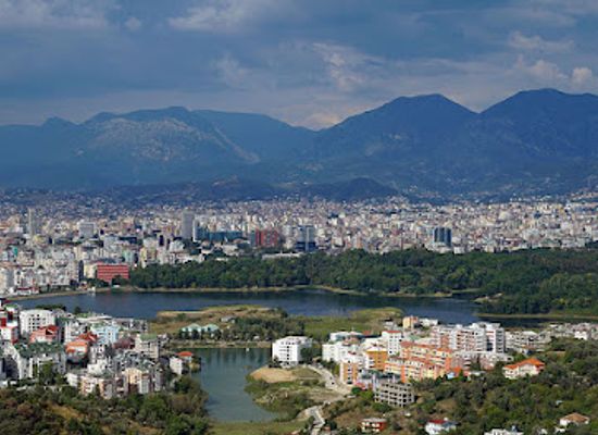 albania/tirana/blloku/attraction/tirana-park