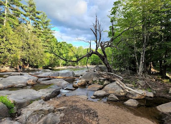 new-hampshire/grafton-county/attraction/cascade-park