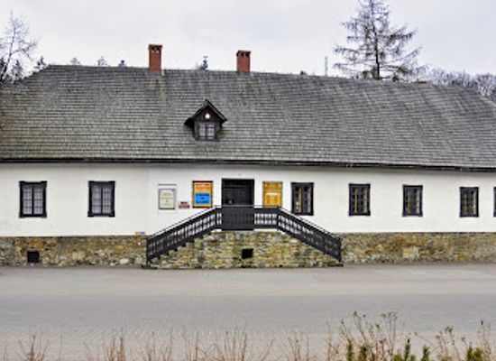 poland/silesian-beskids/attraction/muzeum-beskidzkie-im-a-podzorskiego