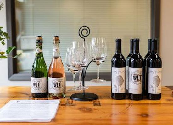 washington/puget-sound/attraction/wit-cellars