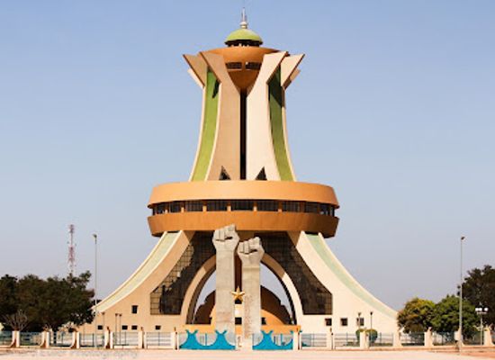 burkina-faso/cascades/attraction/monument-of-national-heroes