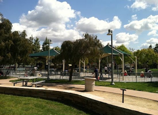 california/burbank/attraction/abraham-lincoln-park