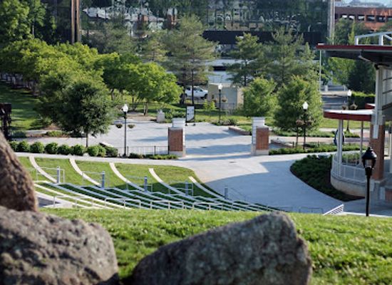 virginia/roanoke/downtown-roanoke/attraction/elmwood-park