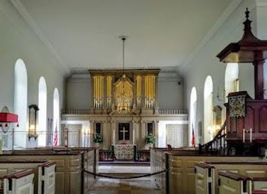virginia/historic-triangle/attraction/bruton-parish-episcopal-church