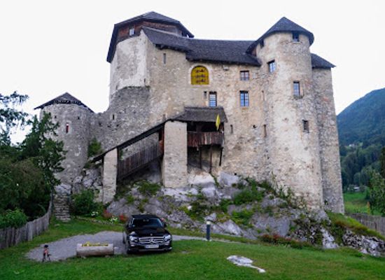 austria/bregenzerwald/attraction/schloss-glopper