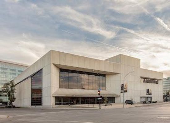 iowa/west-des-moines/attraction/des-moines-civic-center