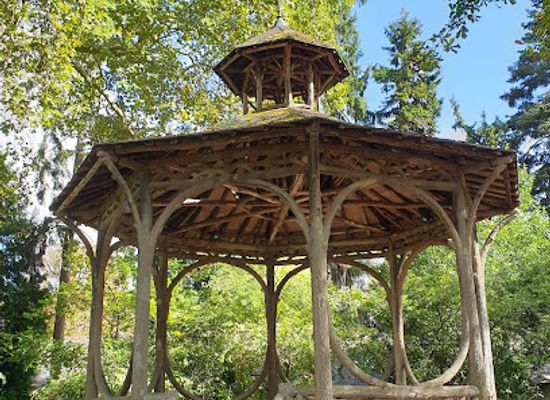 france/tours/attraction/parc-mirabeau