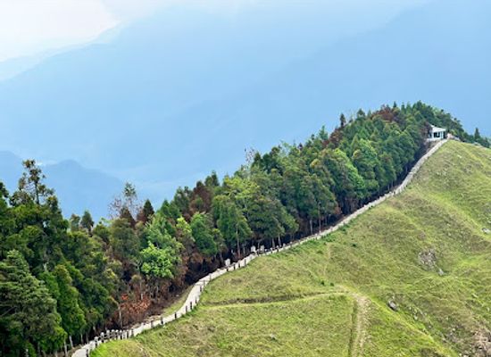 india/sikkim/attraction/tarey-bhir-entry-point-scenic-view