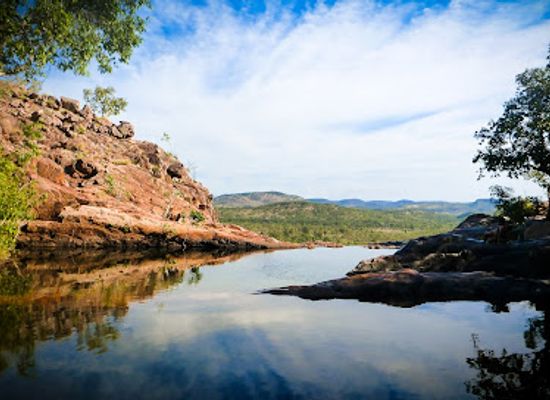 australia/kakadu-national-park/attraction/gunlom-waterfall-creek