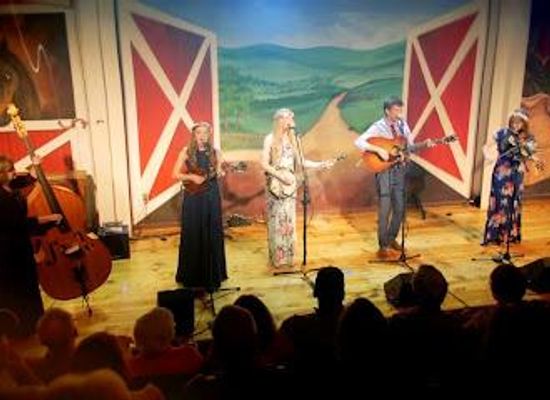 missouri/branson/attraction/the-little-opry-theatre