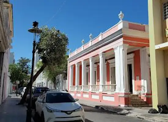 puerto-rico/guanica/attraction/centro-cultural-de-ponce-carmen-sola-de-pereira