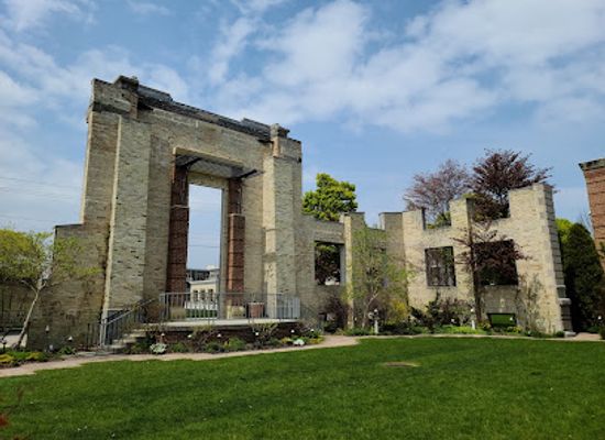 wisconsin/northern-highland/attraction/john-michael-kohler-arts-center