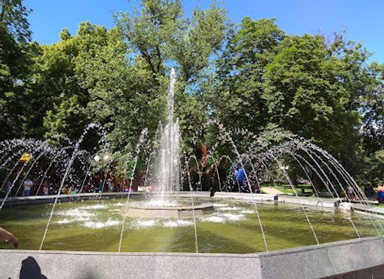 ukraine/poltava-region/attraction/sonyachnyy-park