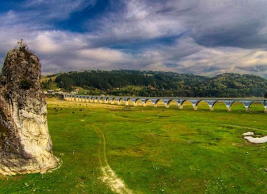 romania/neamt/attraction/piatra-teiului