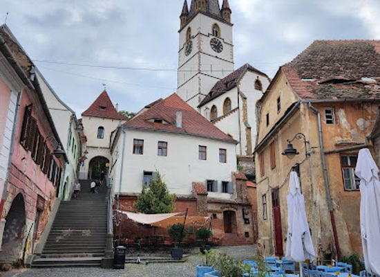 romania/sibiu/attraction/old-city-view