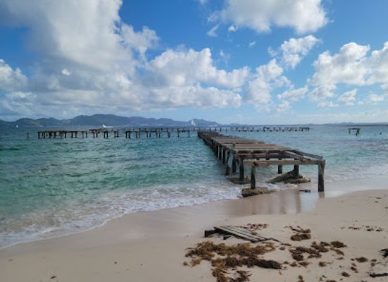 anguilla/scrub-island/attraction/christian-s-cove