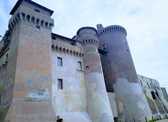 italy/maremma/attraction/santa-severa-castle