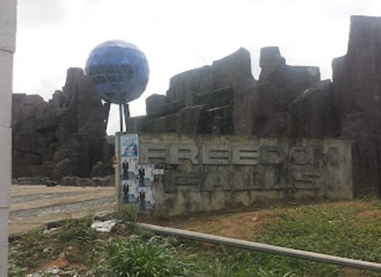 nigeria/owerri/attraction/freedom-fountain