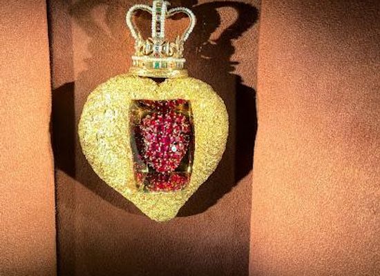 spain/catalonia/attraction/dali-jewels-collection