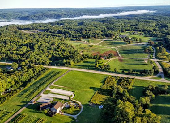 ohio/cuyahoga-valley-national-park/attraction/sarah-s-vineyard