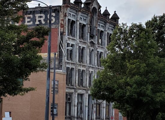 ohio/mansfield/attraction/the-haunted-bissman-building-shawshank-brewer-hotel