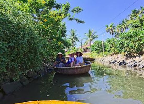 vietnam/hoi-an/attraction/cam-thanh